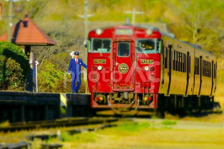 田舎の風景 電車,駅,ホームの写真素材