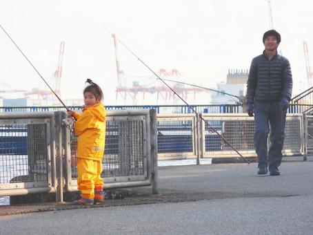 Parent and child sea fishing, JPG Parent and child sea fishing, JPG