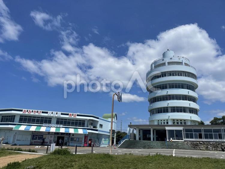本州最南端の潮岬灯台 大海原,青空,反射の写真素材