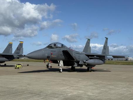 F-15E Strike Eagle F-15E Strike Eagle 戦闘機,fー15,イーグルの写真素材