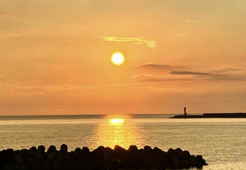 海と夕日 海と夕日の写真