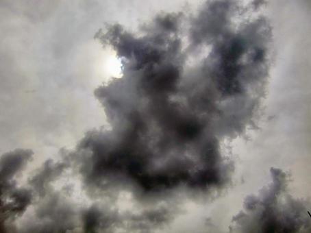 四月の雲-57の写真