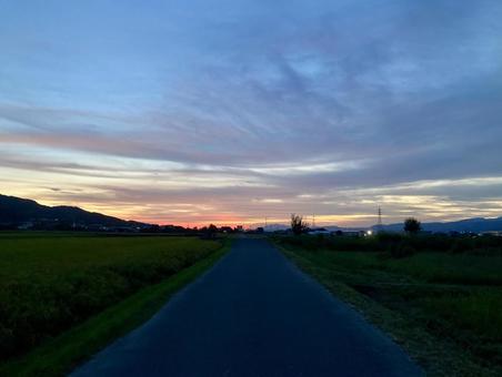夕暮れ 風景,空,夕方の写真素材