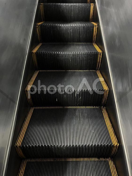 エスカレータ エスカレーター,商業施設,施設の写真素材