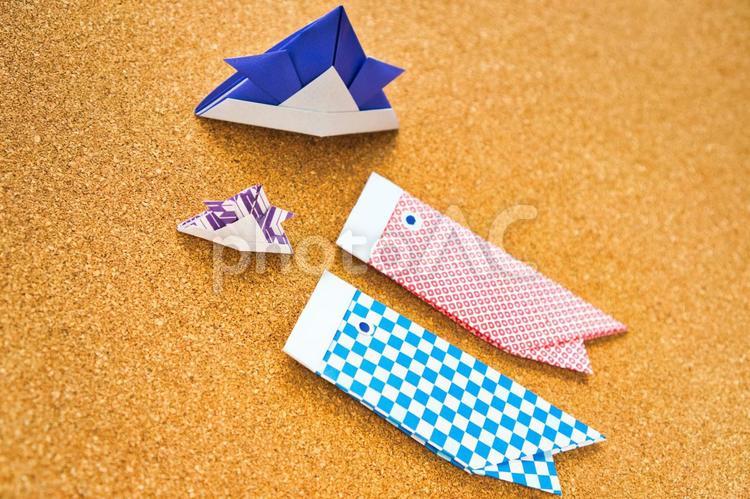 兜　こいのぼり　折り紙　origami かぶと,カブト,兜の写真素材