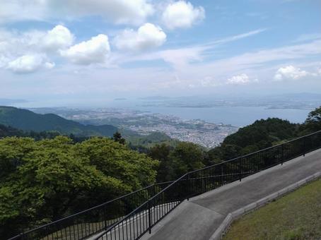 琵琶湖を見下ろす 琵琶湖を見下ろす 比叡山,坂本ケーブル,琵琶湖の写真素材