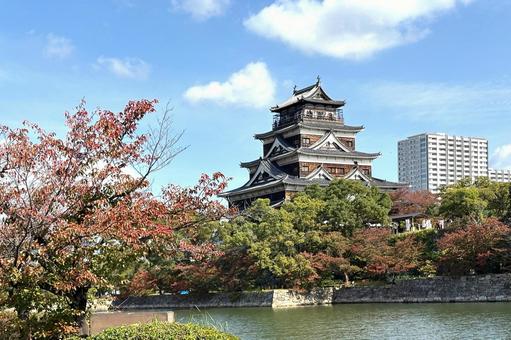 広島城秋 広島市,広島城,内堀の写真素材