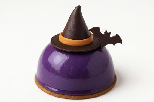 ハロウィン魔女帽子ムースケーキ ハロウィン魔女帽子ムースケーキの写真