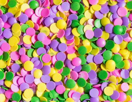 蛍光カラーのプラスチックチップ 蛍光カラーのプラスチックチップの写真