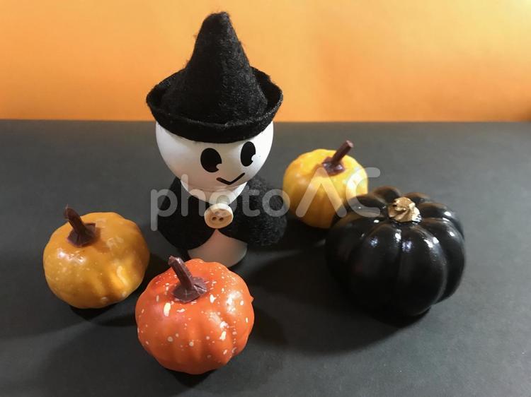 かわいいオバケの人形とカボチャ、ハロウィンイメージ ハロウィン,かぼちゃ,ハロウィーンの写真素材