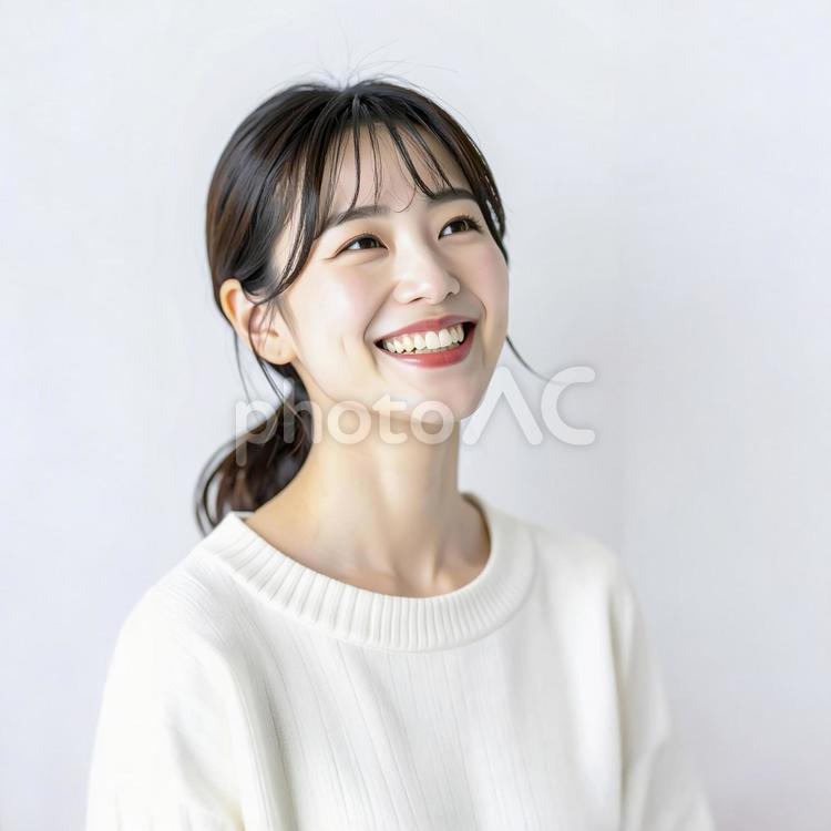 白いセーターの若い女性　生成AI 女性,人物,若いの写真素材