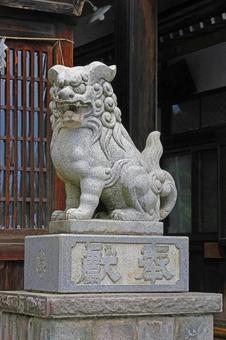 Photo, hachijo shrine, eight thousand spear god, japan wu zun, 