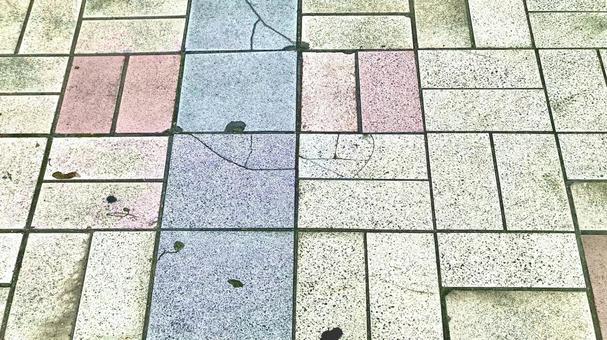 カラフルな舗道タイルのテクスチャ カラフルな舗道タイルのテクスチャの写真
