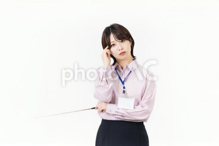 困った表情の女性ビジネスマン 女性,ビジネス,人物の写真素材
