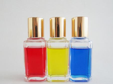 Red, blue and yellow bottles (colored bottles), JPG