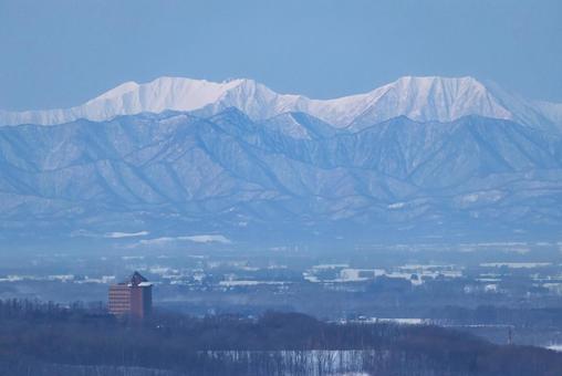 朝焼けと日高山脈 朝焼けと日高山脈の写真