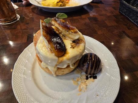 ブリュレパンケーキのデザート ブリュレパンケーキのデザート パンケーキ,ブリュレ,クレームブリュレの写真素材