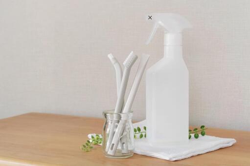 隙間掃除の道具① 掃除,隙間,ブラシの写真素材