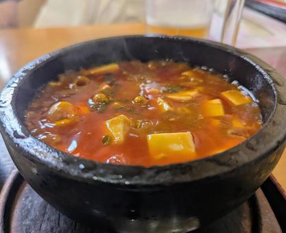 石焼き麻婆豆腐 石焼き,麻婆豆腐,中華料理の写真素材