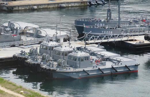 Photo, maritime self-defense force, self defense force, push ship, 