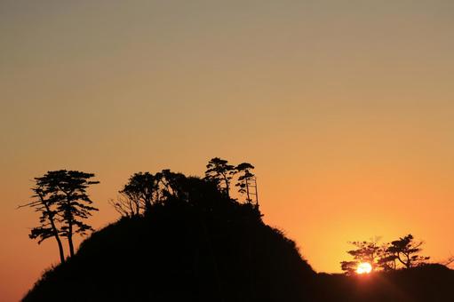 堂ヶ島の向こうに綺麗な夕陽 堂ヶ島の向こうに綺麗な夕陽 夕陽,堂ヶ島,向こうにの写真素材