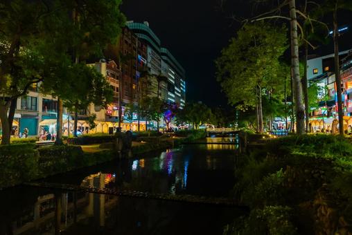 【台湾】新竹の街並み 台湾,新竹,夜景の写真素材