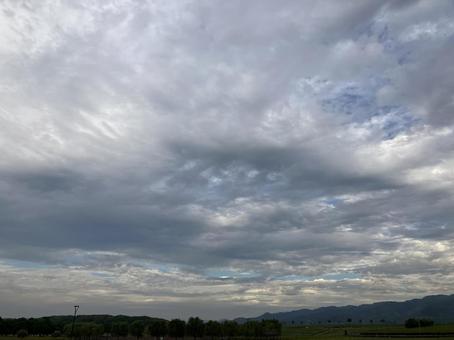 雲と空 雲と空 雲,空,曇りの写真素材