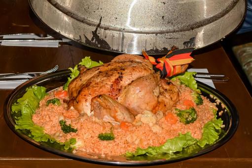 じっくり焼き上げたローストチキン じっくり焼き上げたローストチキン ローストチキン,チキン,鶏肉の写真素材