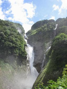 富山県-称名滝とハンノキ滝 称名滝,滝,国指定名勝の写真素材