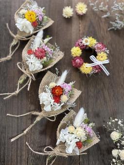 ガーランド　ドライフラワー　リース はな,花,フラワーの写真素材