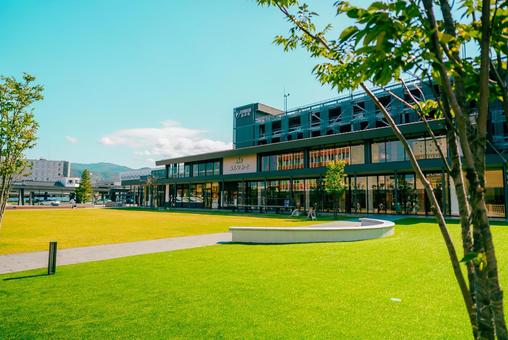 【福井】敦賀駅周辺のちえなみき広場 敦賀駅,ちえなみき,広場の写真素材