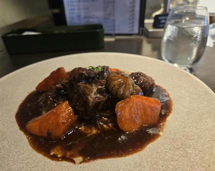 Lunch: Wagyu beef stewed in red wine, JPG