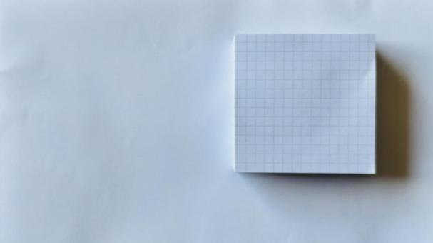 分厚い付箋、コピースペース 分厚い付箋、コピースペース 付箋,付箋し,貼り付けるの写真素材