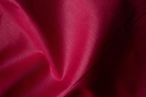 赤布の光沢と陰影 布,赤,織物の写真素材