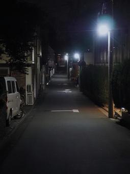 夜の住宅街 夜の住宅街の写真