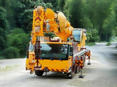 【風景写真】クレーン車 【風景写真】クレーン車 クレーン,クレーン車,ブームの写真素材