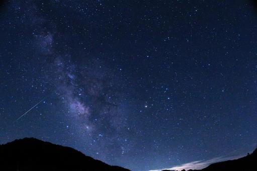 夏の星空/天の川銀河 夏の星空/天の川銀河 星空,天の川,夏の写真素材