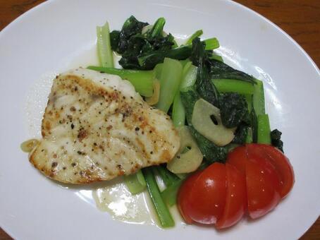 カジキマグロのソテー  ０１ カジキマグロのソテー,魚,ハーブソルトの写真素材