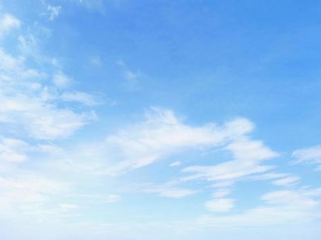 青空と雲 青空と雲 空背景,雲と空,空と雲の写真素材