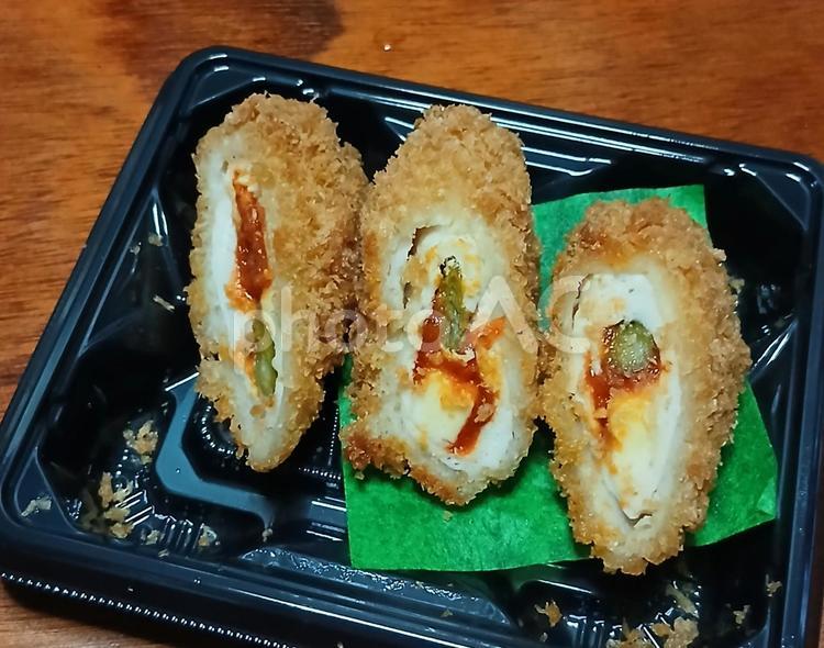 トマトとインゲンのチーズ巻き トマト,インゲン,チーズ巻きの写真素材