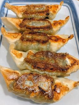 おいしい焼き餃子 おいしい焼き餃子 餃子,焼き餃子,おいしいの写真素材