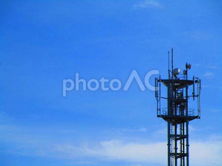 青空と雲と電波塔 青空,あおぞら,雲の写真素材