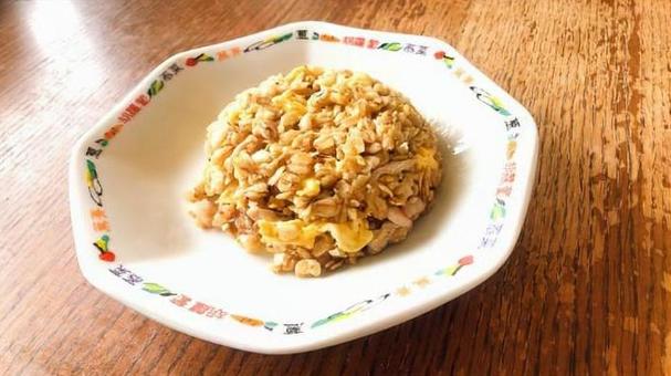 オートミール炒飯 オートミール炒飯の写真