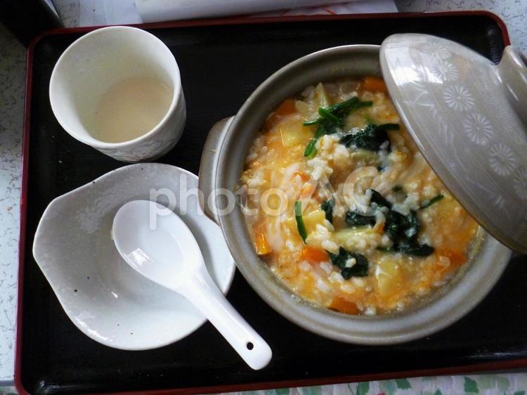 今日の昼ご飯 お雑炊,昼ご飯,豆乳の写真素材