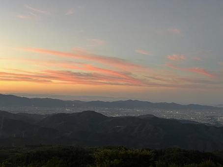 日暮れ時の大川原高原 日暮れ時の大川原高原 徳島県,佐那河内,大川原高原の写真素材