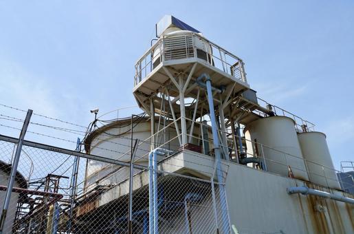 街中の工場 24 街中の工場 24 工場,配管,プラントの写真素材