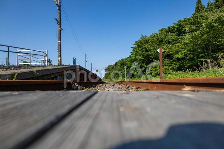 JR津軽線三厩駅廃線前の錆びた線路 鉄道,錆び,jrの写真素材