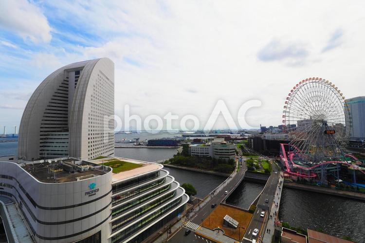 横浜みなとみらいの景色 横浜,みなとみらい,コスモワールドの写真素材