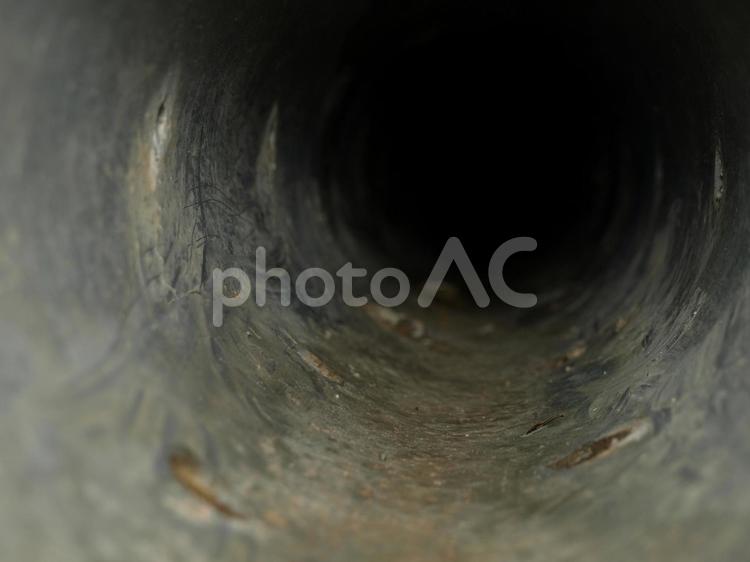 排水管、暗渠、排水路 暗渠,下水道,下水道管の写真素材