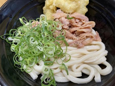 家庭料理の肉うどんクローズアップ 家庭料理の肉うどんクローズアップ 肉うどん,牛肉,和食の写真素材